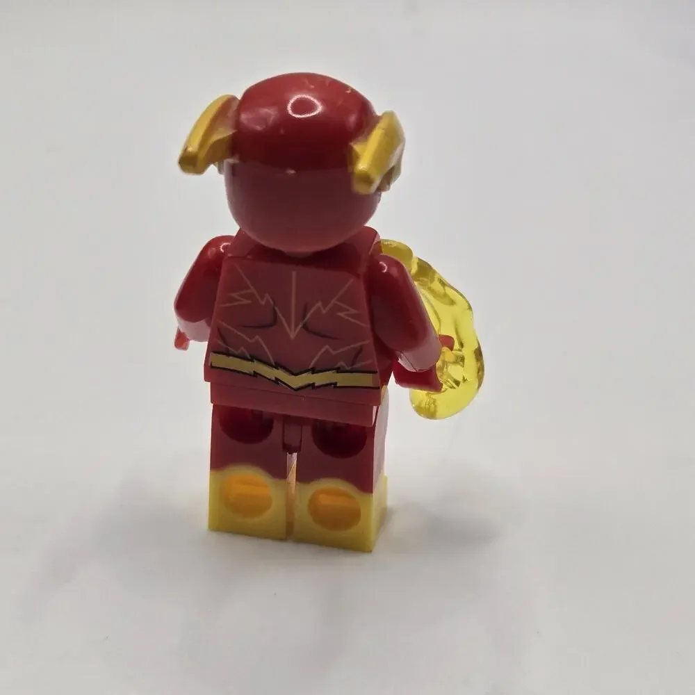 LEGO MINIFIGURE DC SUPERHEROES THE FLASH SH0549 YELLOW BOOTS